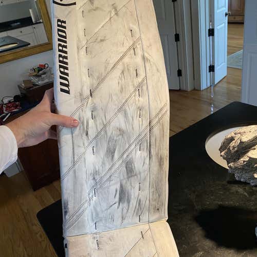 White Used 36" Warrior Ritual G4 Goalie Leg Pads