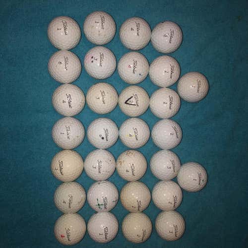 White Used Titleist Pro V1 26 Balls
