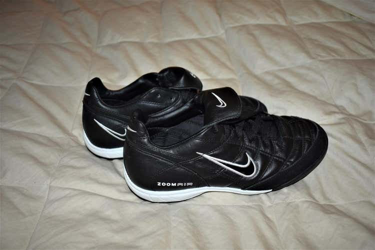 Nike Zoom Air Cleats - Size 5.5