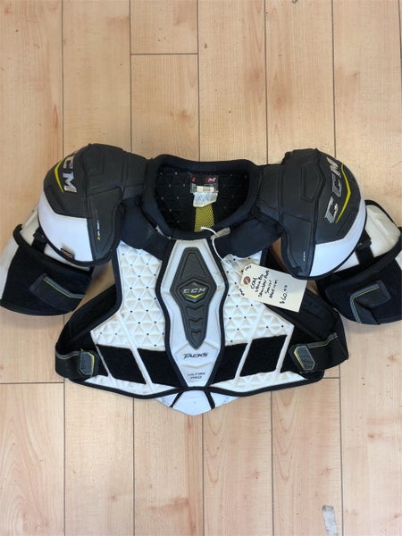 Used Senior Medium CCM Ultra Tacks Pro Shoulder Pads (USH019B)