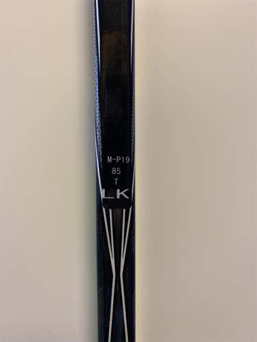New Right Handed Super Tacks 2.0 Mid Pro Stock Hockey Stick