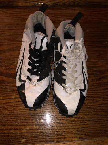 White Men's 10 (Women's 11) Nike Shoes