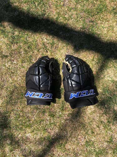 Black Used CCM HGP14 15" Pro Stock Gloves