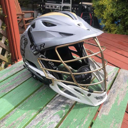 Gray Cascade R Helmet