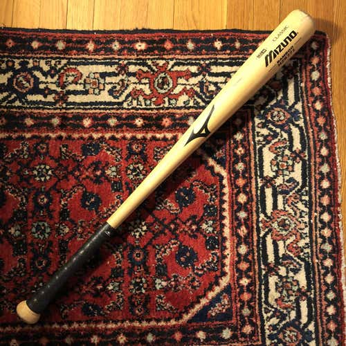 Used 2015 Wood Bamboo (-3) 29 oz 32" Bat w Lizard Skin Grip
