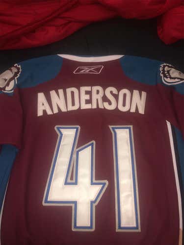 Unisex Medium/Large Reebok  Jersey