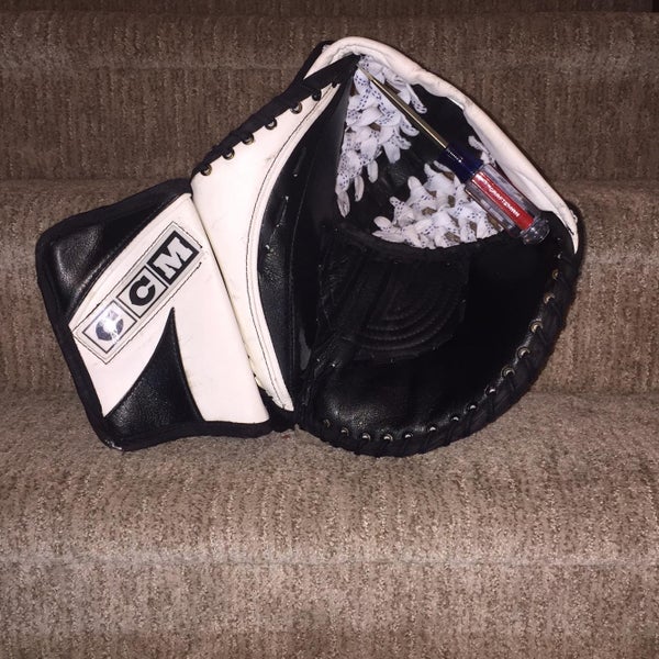 CCM Heaton Helite 8 - Pro Stock
