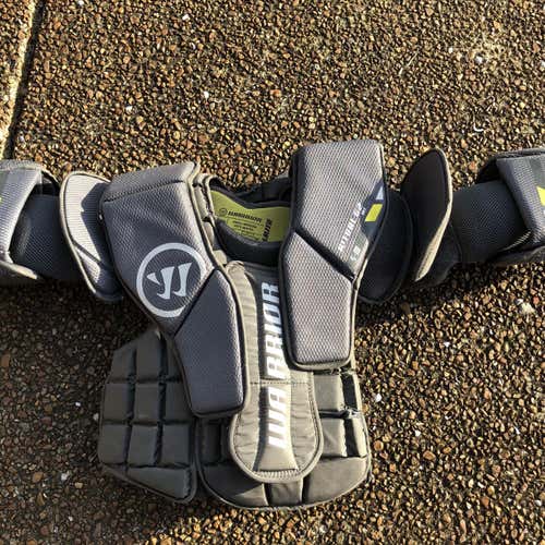Intermediate Used Medium/Small Warrior Ritual G2 Goalie Chest and Arm Protector