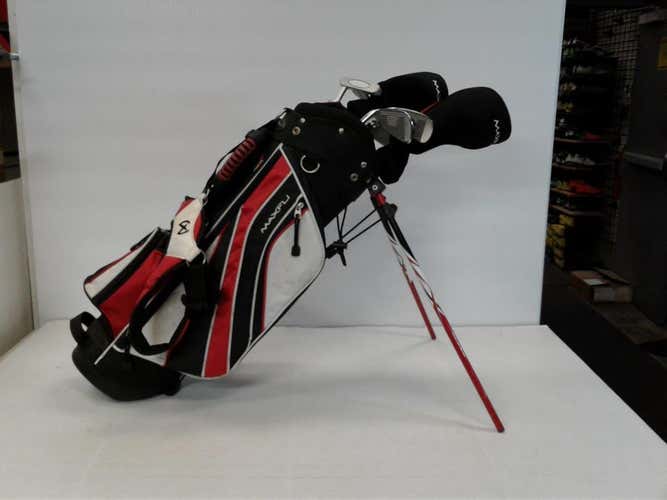 Used Maxfli Rev 2 5-8 Year Old 7 Piece Golf Junior & Teen Package Sets