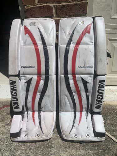 Used 29+1.5" Vaughn Velocity V4 Goalie Leg Pads