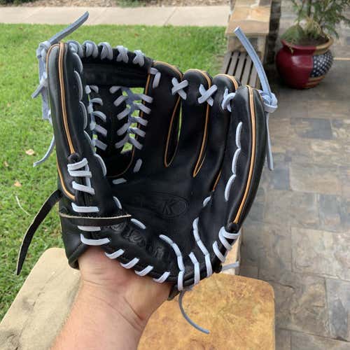 Black Used Pitcher's A2K 12" Baseball Glove