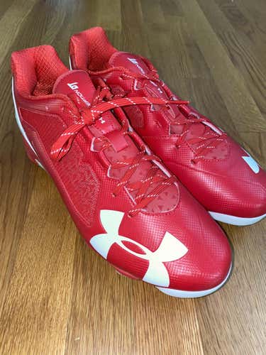 New Under Armour Deception DT Low Cleats (Size 12)