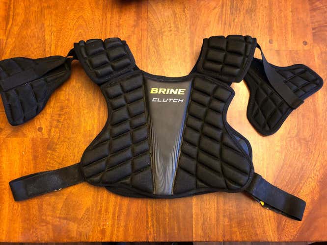 Used Small Brine Clutch Small Shoulder Pads