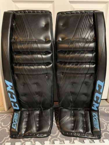 CCM Extreme Flex  4 Pro Pads 33 plus 1.5