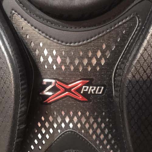 Used Small Bauer Vapor 2X Pro Goalie Chest Protector