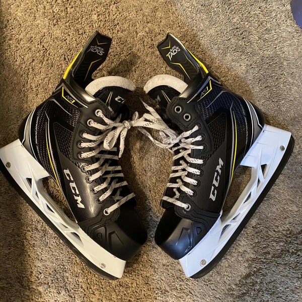 New CCM Super Tacks AS1 D&R (Regular) Pro Stock Size 9 Hockey Skates