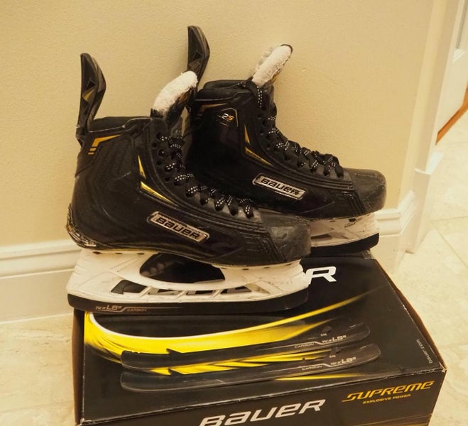 Junior Used Bauer Supreme 2S Pro Hockey Skates Size 5.5 D - Include 4 sets of LS5 Carbon Edge Steel