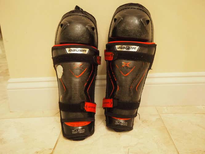 Used Junior 12" Bauer Vapor 1X Lite Shin Pads