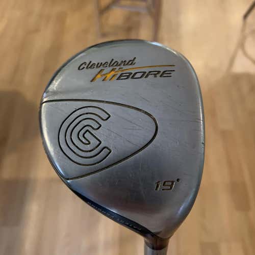 Used Right Handed Hibore Regular Flex 5 Wood Fairway Wood