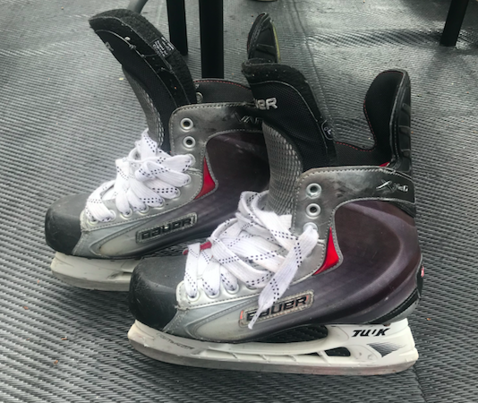 Senior Used Bauer Vapor X60 Hockey Skates Size 7.5