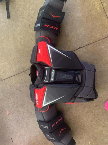 Used Small CCM Extreme Flex Shield E2.9  Goalie Chest Protector