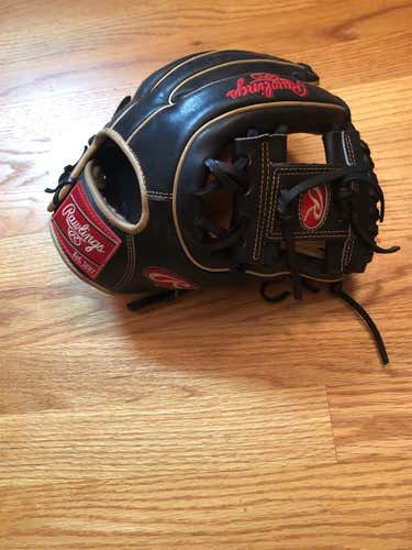 Used Right Handed Pro proferred 11.25" Baseball Glove
