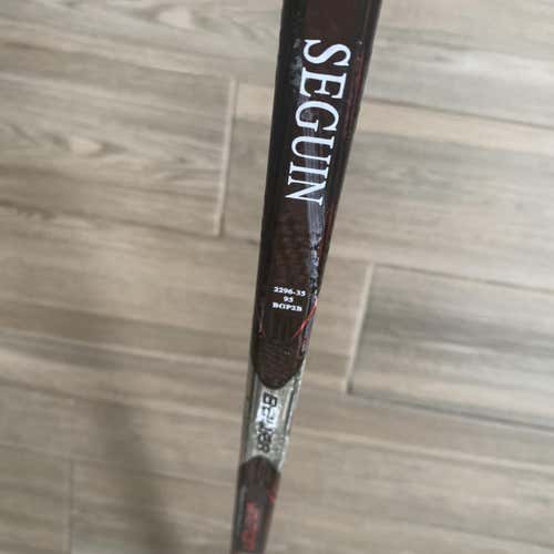 [PRO STOCK] Tyler Seguin Bauer Vapor ADV (Dressed as Vapor 1xlite) 95 Flex Right Handed Stick