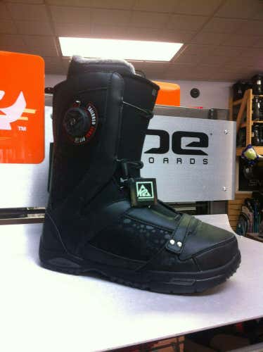 Womens K2 Sapera Snowboard Boots color Black size 8US / 39.5Euro