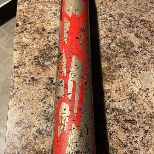 Black Used Composite CF6 (-10) 22 oz 32" Bat