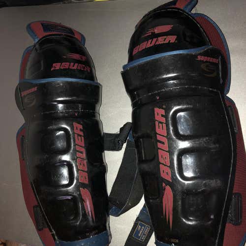 Used Bauer  Shin Pads