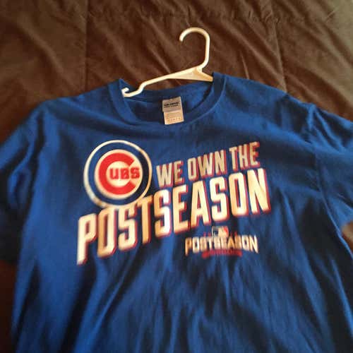 Chicago Cubs Men's Large  Shirt Like New