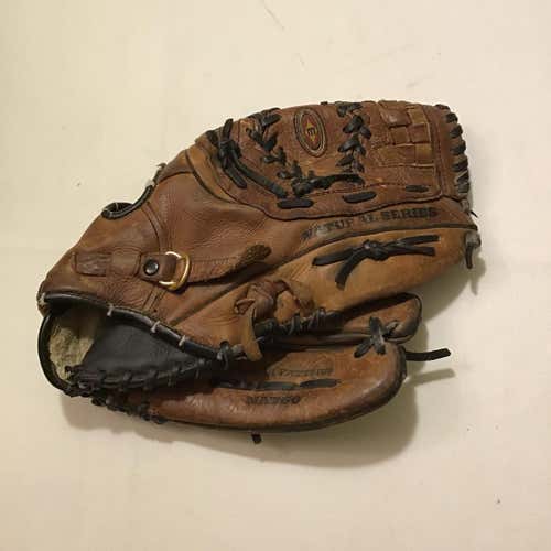 Easton NAT60 Natural 12.5" RHT I Glove