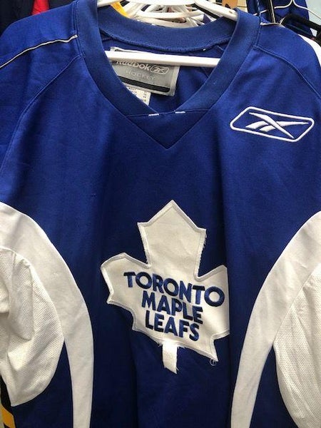 Toronto Maple Leafs Practice Jersey from set of Love Guru Adult Men's XL Reebok Pro Stock