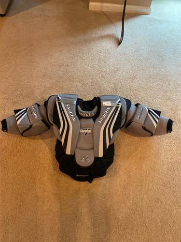 BrandNew XS Vaughn Ventus SLR Pro Carbon Chest Protector