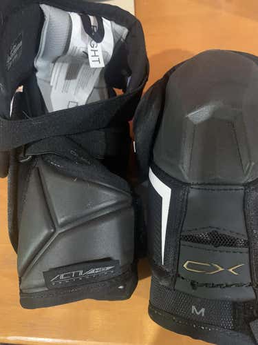 Senior New Medium Easton Stealth CX Elbow Pads