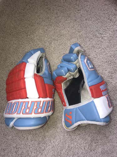 Little Caesars AAA Hockey Gloves 13”