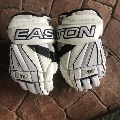 State Tourney ‘09 Easton S17 13" Gloves- White