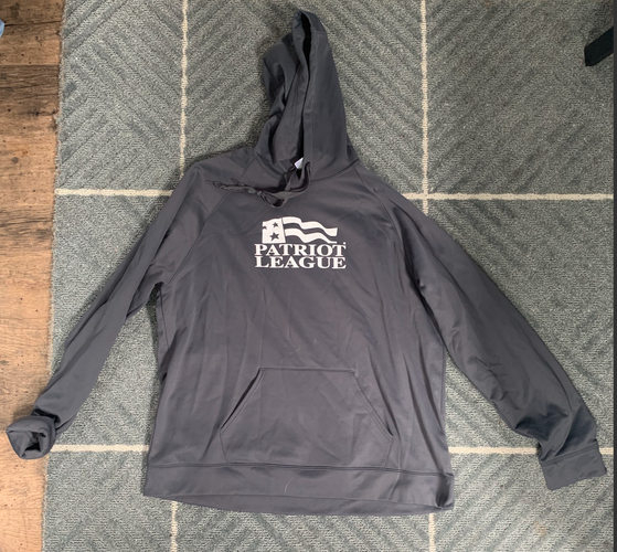 Used Adult XL Adidas Sweatshirt