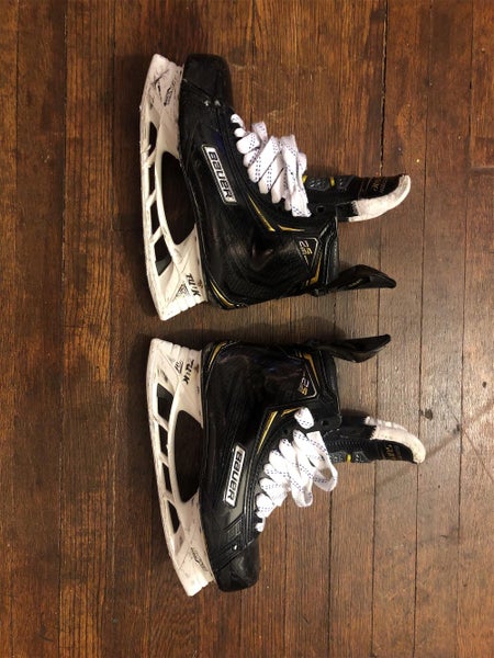 Used Bauer Supreme 2S Pro D&R (Regular) Size 9 Hockey Skates