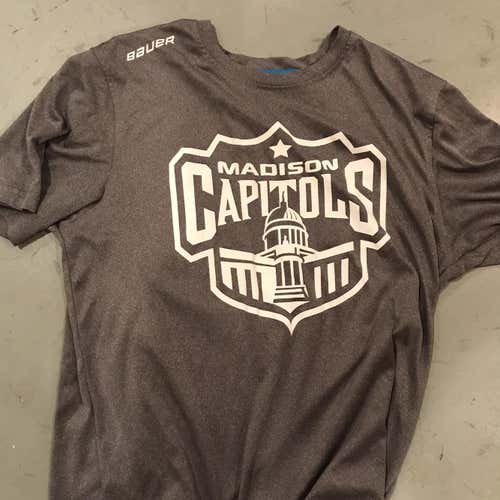Madison Capitols Training Shirt Large
