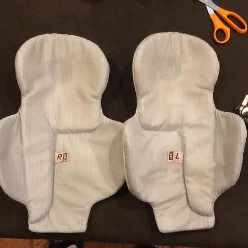 Used 14” Reebok 8k Liners