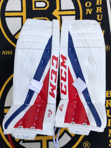 Blue New Senior 36"+1" CCM Extreme Flex E3.9 Goalie Leg Pads