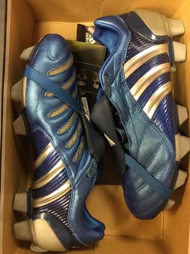 Blue Unisex Molded Cleats Adidas PREDATOR PULSE 2 J TRX FG Cleats