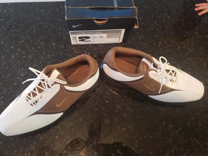 Brand new - never been worn Nike Heritage golf shoes (brown & white)