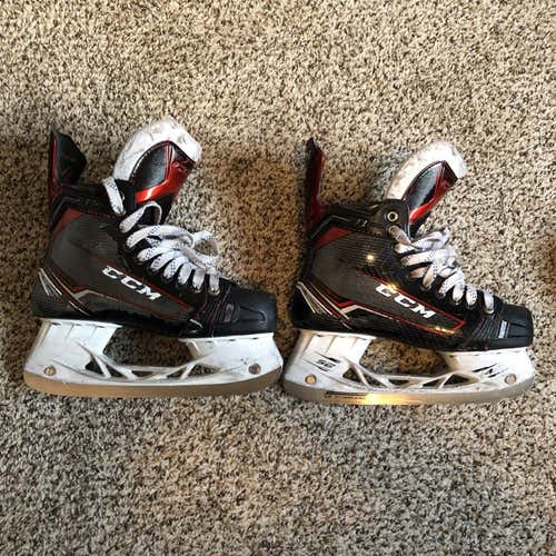 Used CCM JetSpeed FT1 D&R (Regular)  Size 6 Hockey Skates