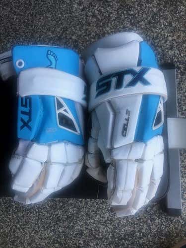 UNC Men's Lacrosse Player STX Cell IV Lacrosse Gloves 13"