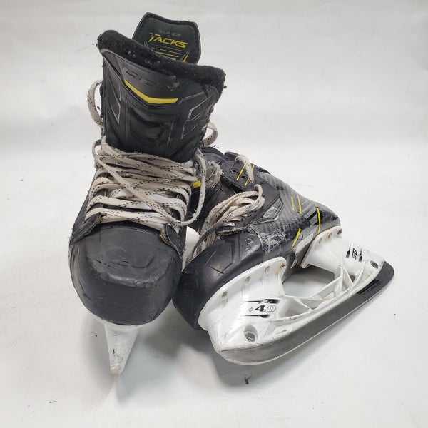 Pro Stock Used CCM Super Tacks Hockey Skates Size 10 3/4E (USK123)
