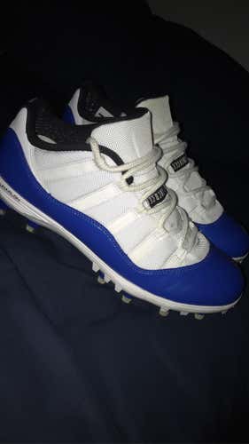 Air Jordan Retro 11 Low Cleats- LIKE NEW SZ11