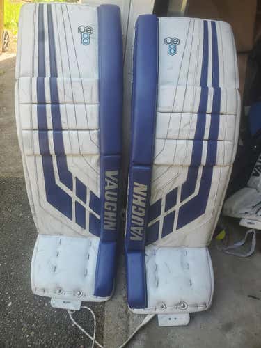 White Used Intermediate 32" Vaughn Velocity VE8 Goalie Leg Pads