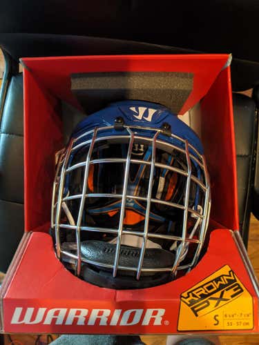 New with tags Small Warrior Krown PX3 Helmet with cage